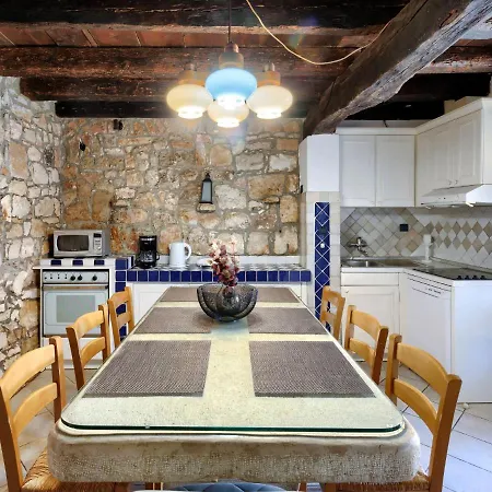 Erika By Interhome Kukci