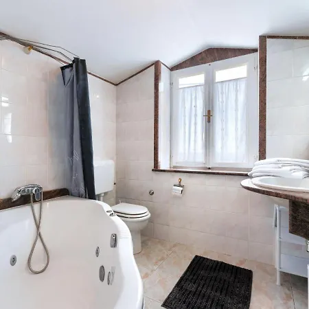 Ferienhaus Erika By Interhome *